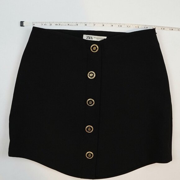 Zara Classic Black Mini Skirt w/ Gold Buttons - M - EUC - Picture 5 of 7